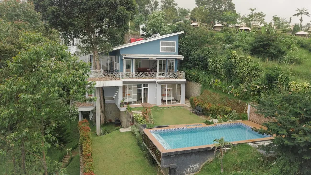 Villa Melayang tampak depan
